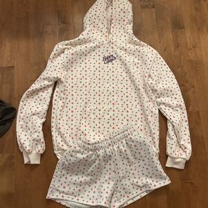 Happy Camp3r Mia Berry Dreams sweatshirt